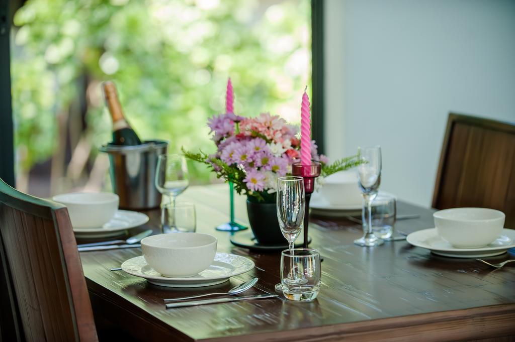 Layan Villas Bang Tao Beach  Exterior foto